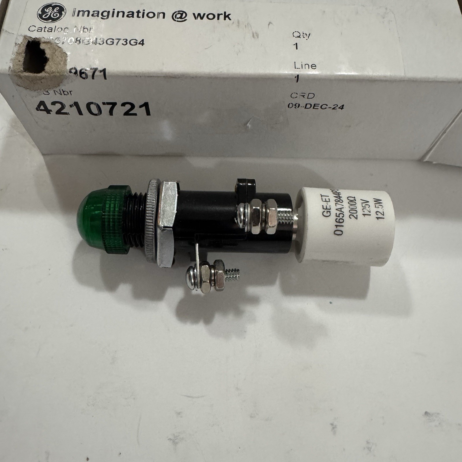 GE GENERAL ELECTRIC CTG9703 0165A7844P3 GREEN LIGHT INDICATOR New E13 GE GENERAL ELECTRIC CTG9703 0165A7844P3 GREEN LIGHT INDICATOR New E13