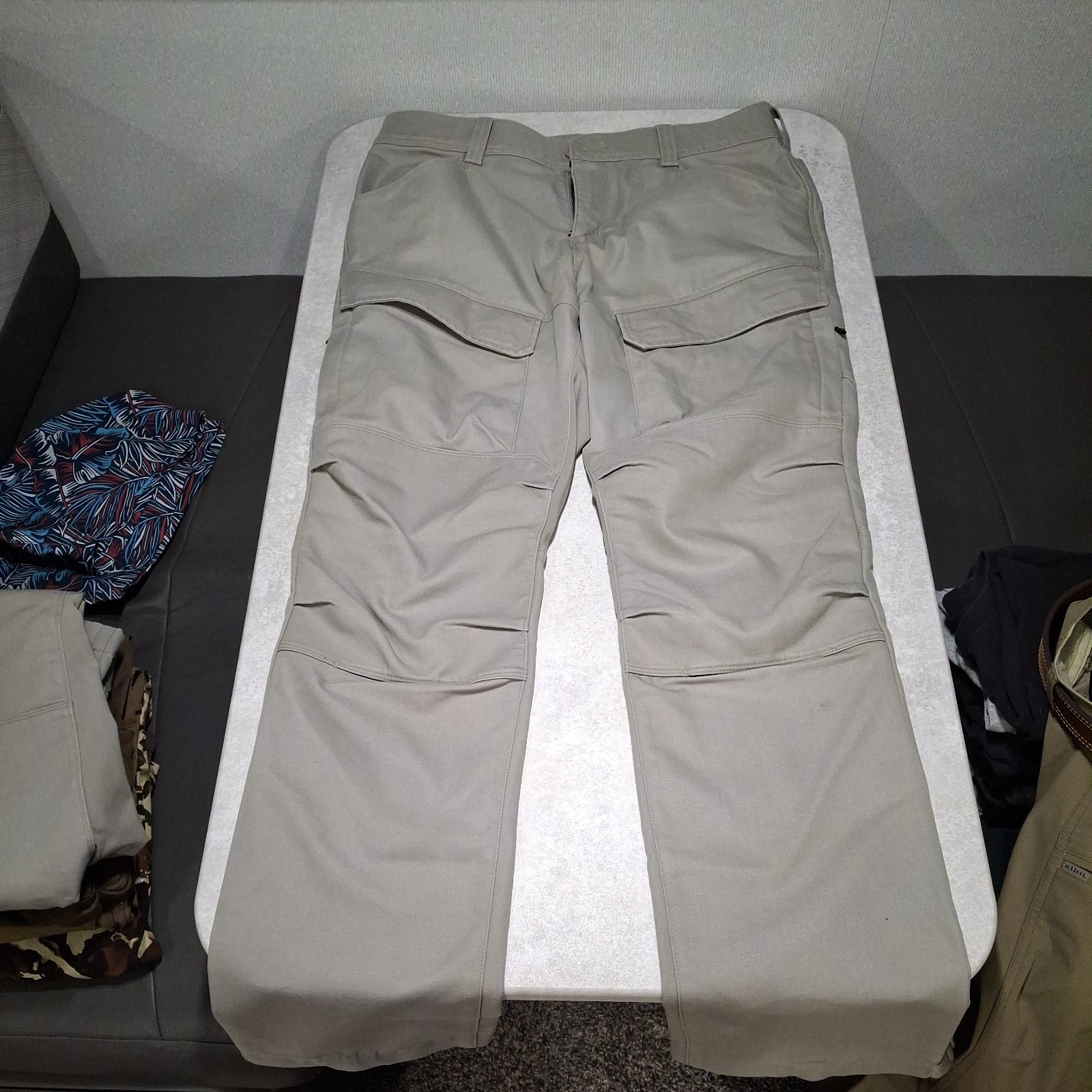 5.11 Tactical Straight Fit Peak Cargo Pant Mens 33x34 Beige Cargo Stretch