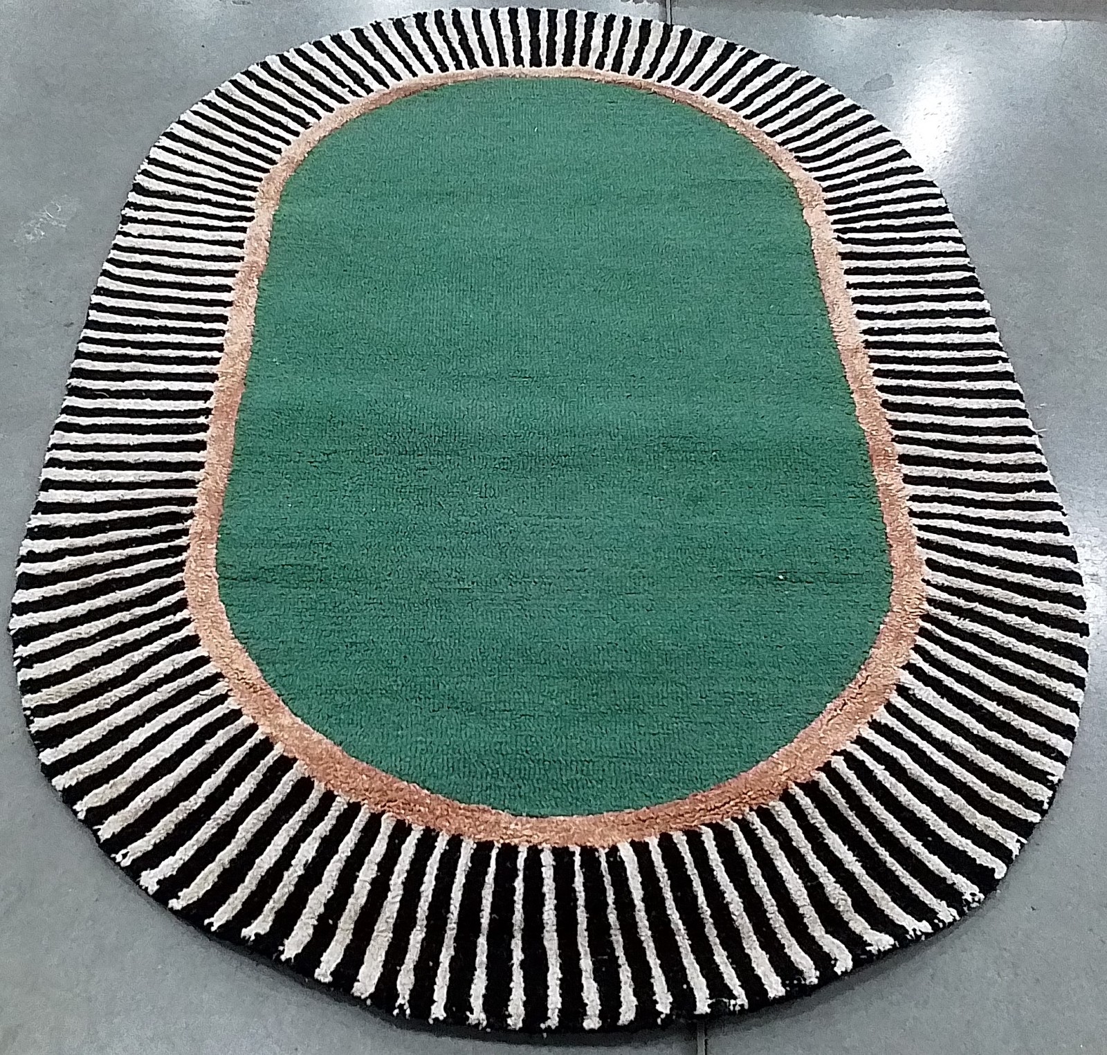 GREEN / BLACK 4\'-0\