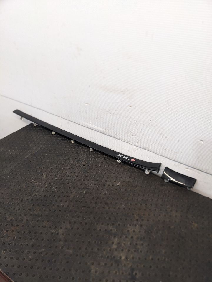 2013-2015 Chevy Camaro ZL1 2pc OEM Carbon Flash Dash Panel Trim Molding 1202995