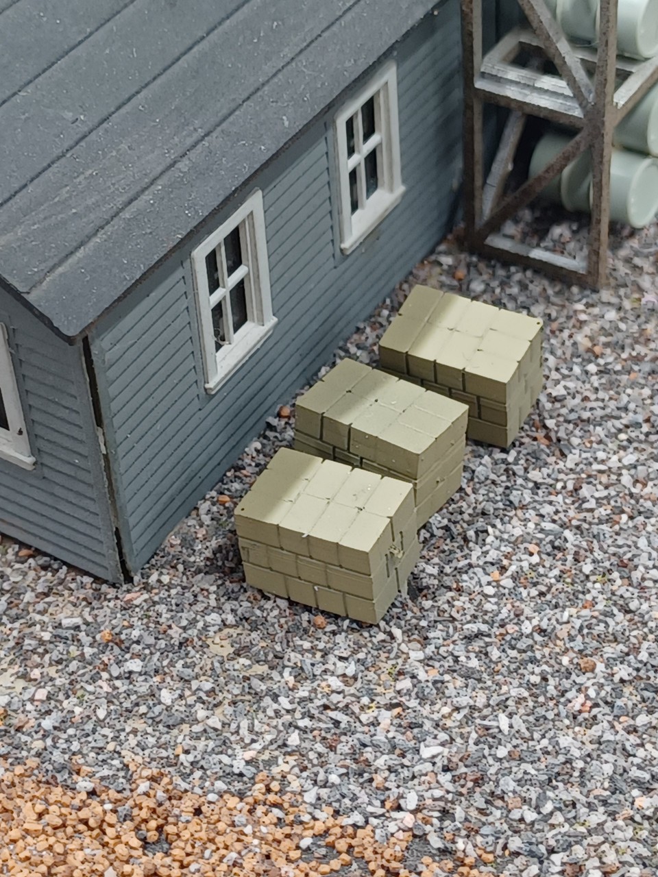 Jackson Railcar H82009 - Stack of Boxes (5 pck) - HO Scale
