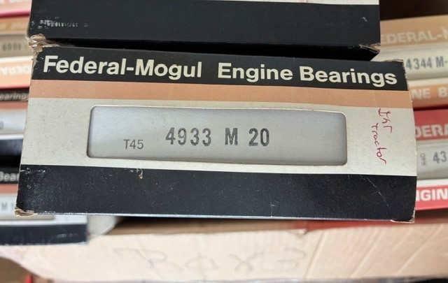 Federal Mogul Main Bearings  4933M-20  IHC 3.6L 213 L6 FARMALL