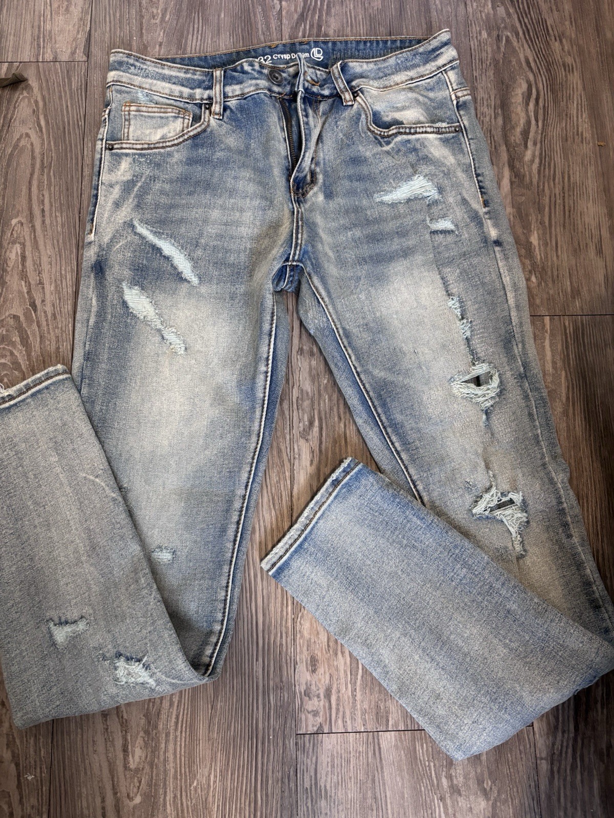 Brand New Jeans..Crysp Denim Brand New Jeans..Crysp Denim