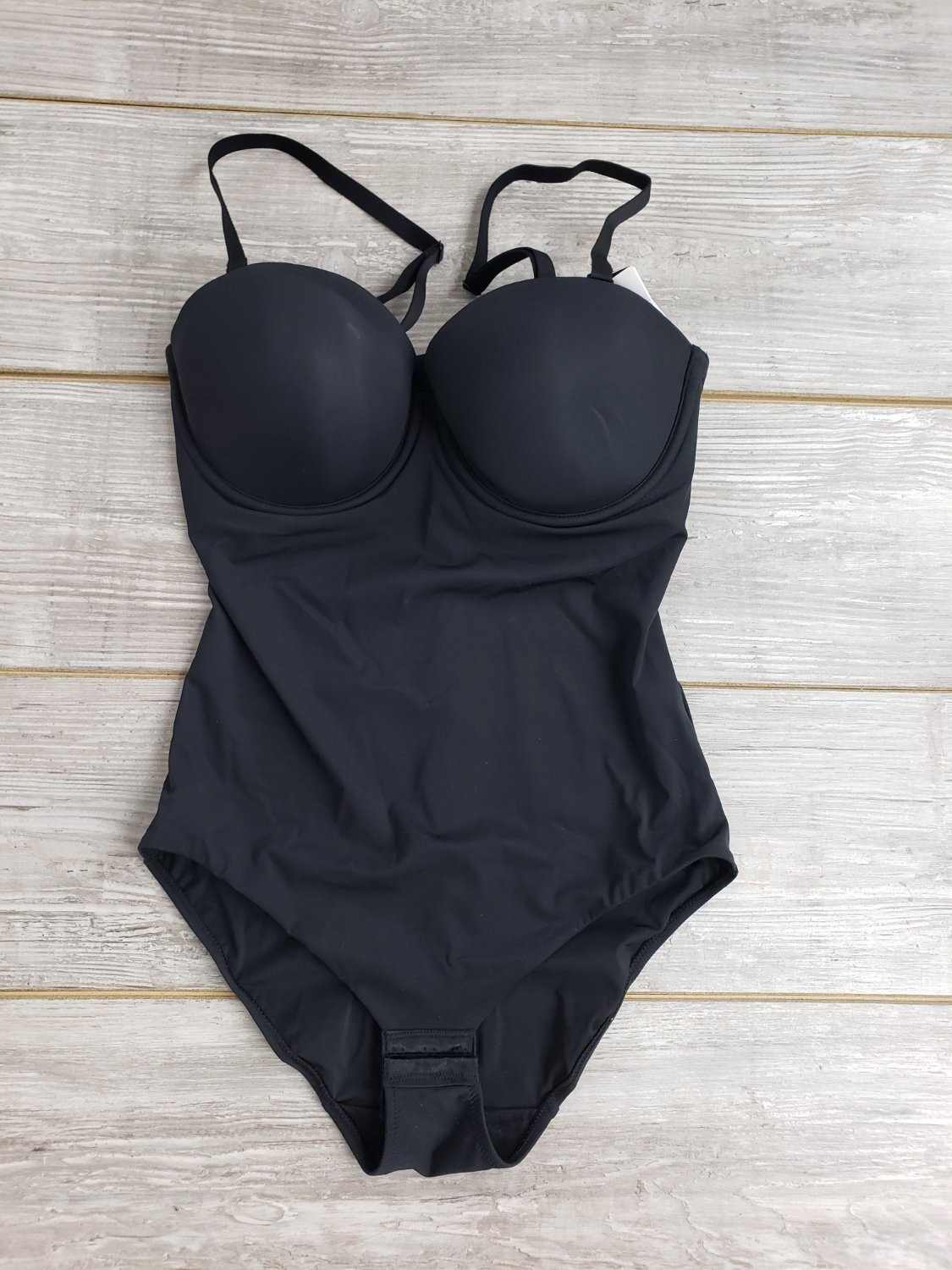 Wacoal Reshape Women\'s Shapewear 38C Black NWT