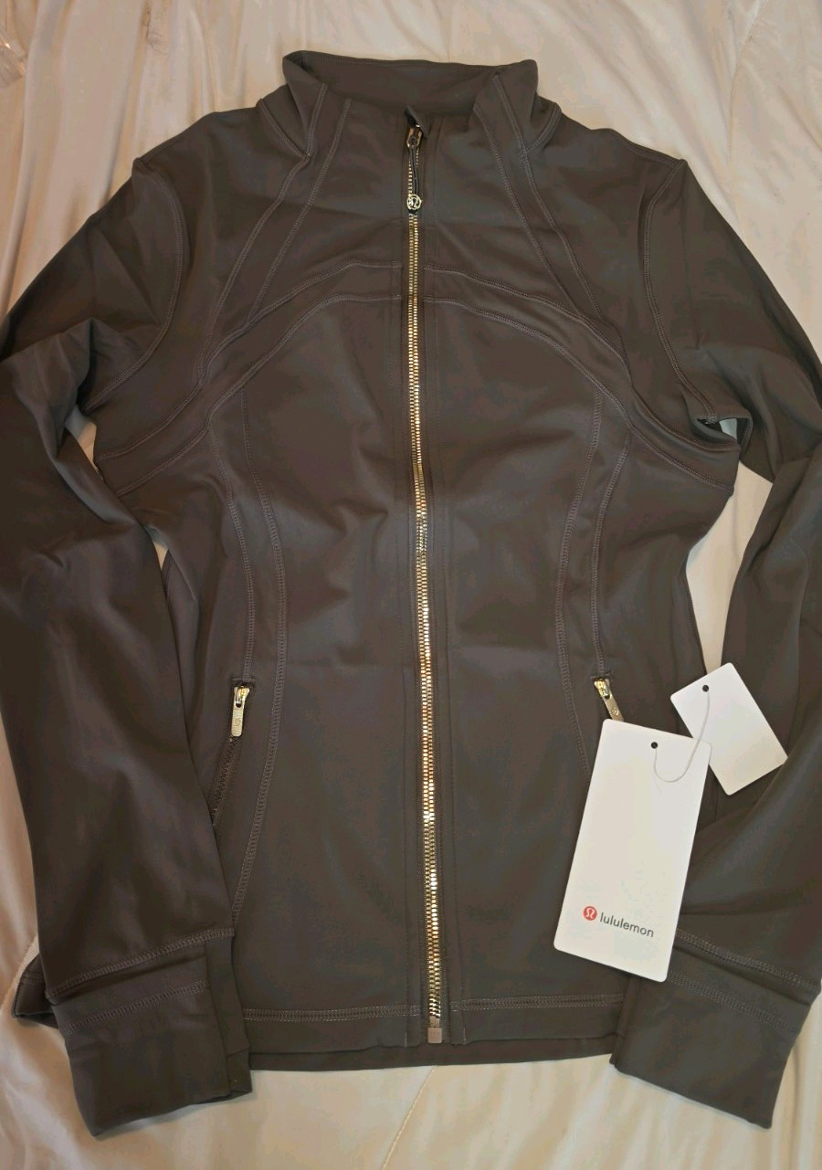 lululemon Women\'s Full Zip Track Jacket Gray/Green Size 6 Long Sleeve Athleisure