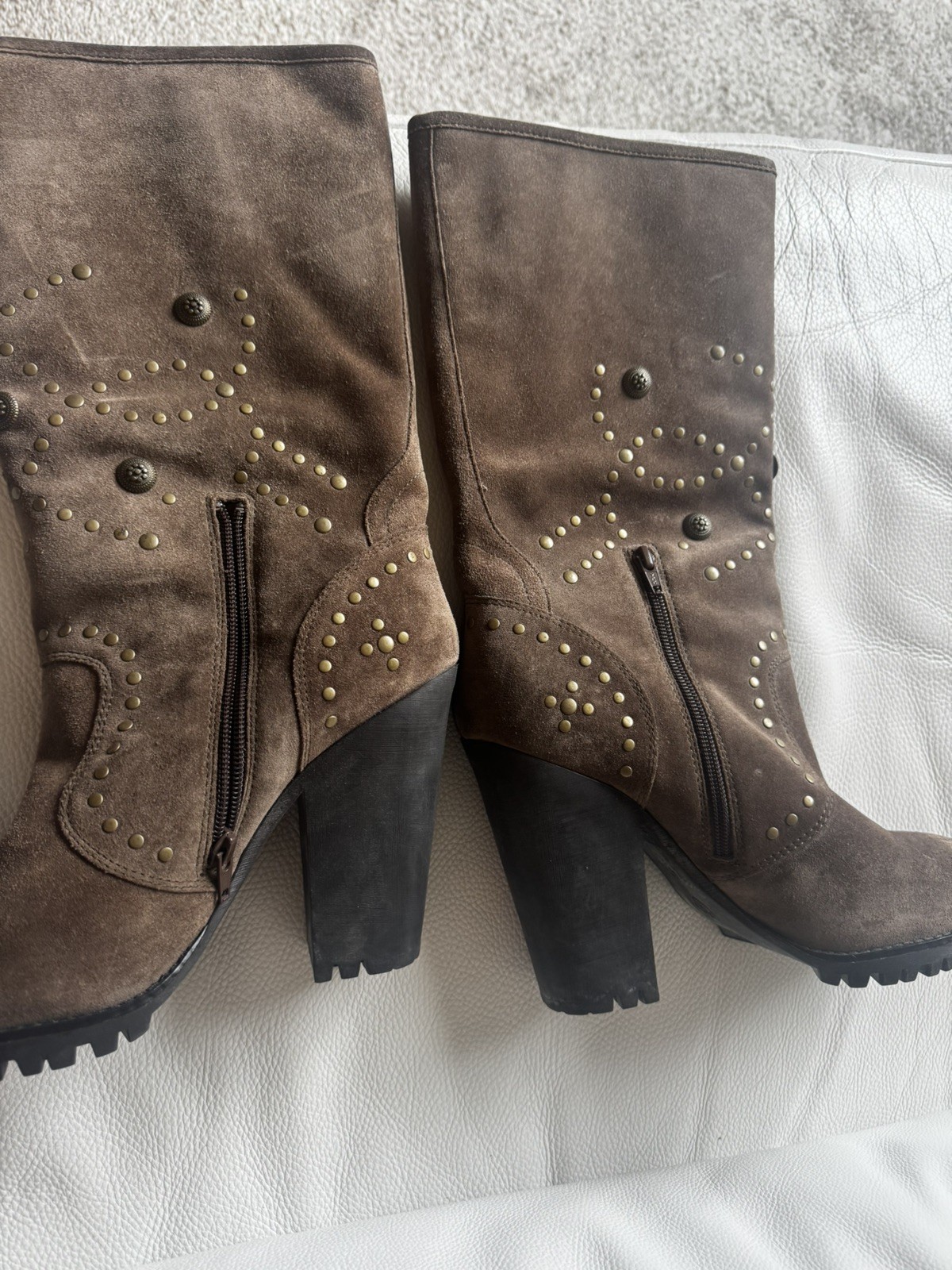 ASH Rolls Studded Suede Boots 41 Fits 9.5 10 Boho Anthropologie Western 