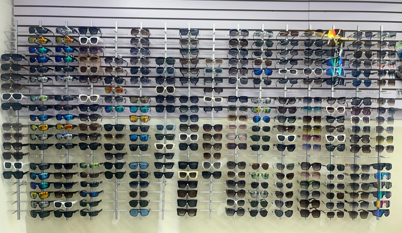 Assorted Lot of Men\'s Sunglasses - Hot Classic Trending Fun - 2/3/6/12-Pack
