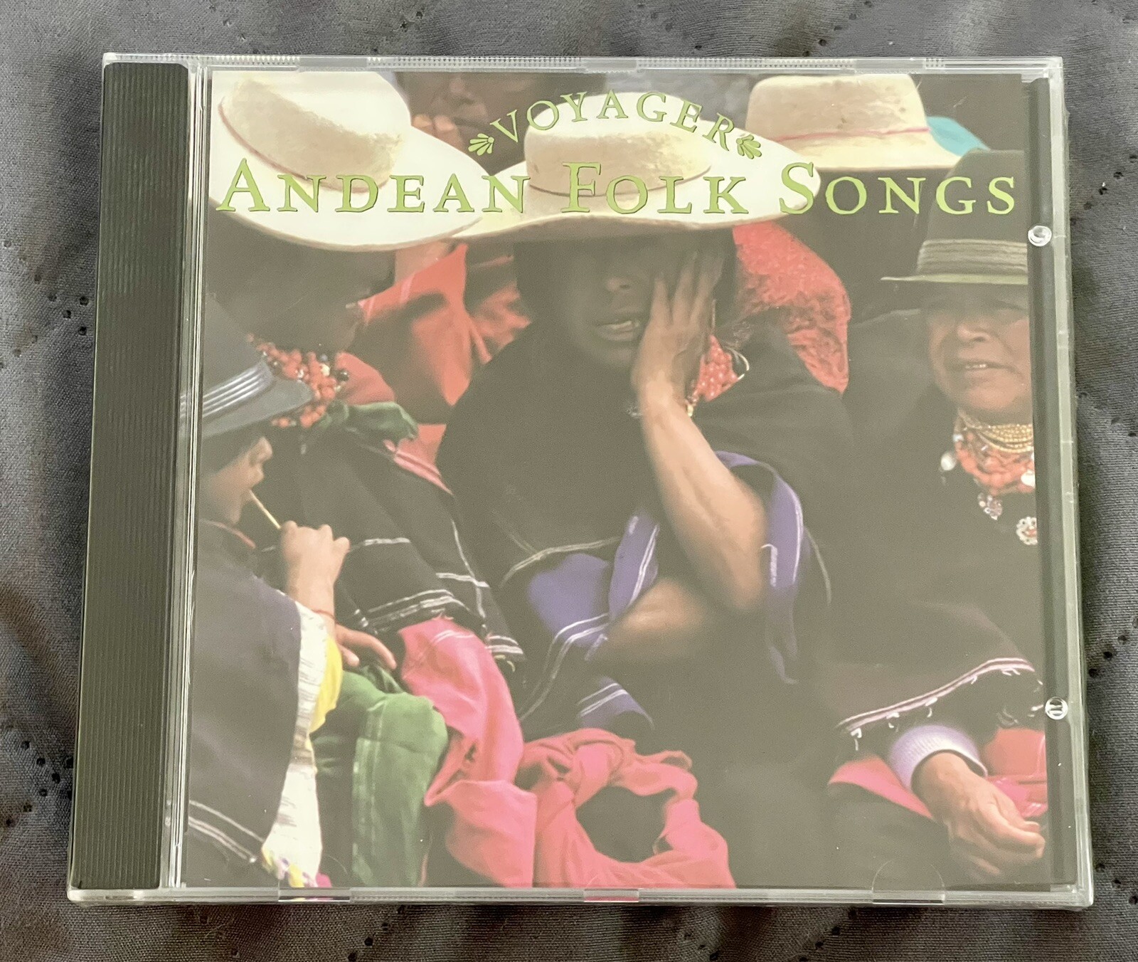 VOYAGER - ANDEAN FOLK SONGS - Audio CD VOYAGER - ANDEAN FOLK SONGS - Audio CD