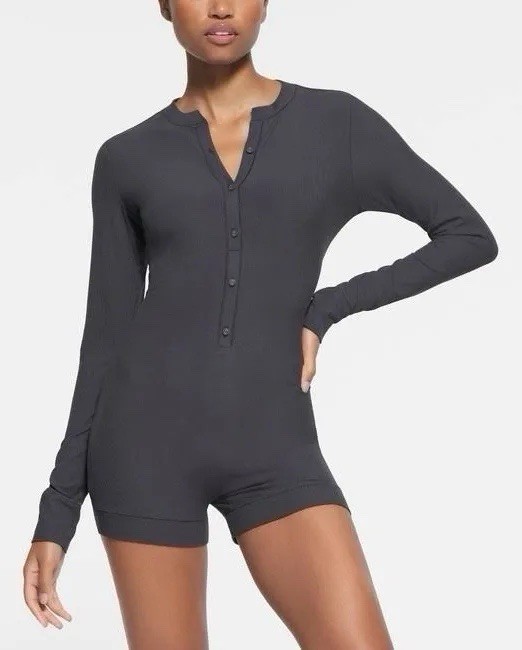 Skims NWT Women\'s Soft Lounge Henley Romper Graphite Grey Size S Skims NWT Women\'s Soft Lounge Henley Romper Graphite Grey Size S