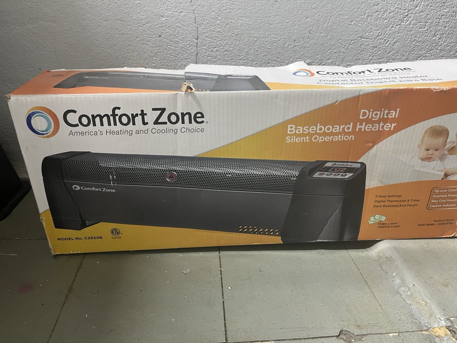 Comfort Zone Electric Baseboard Space Heater with Digital Thermostat Black