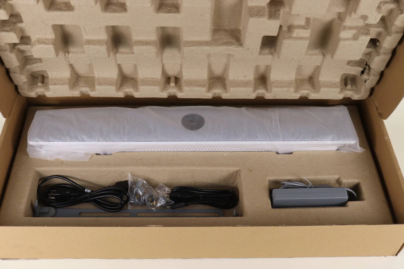 CISCO TELEPRESENCE TTC7-23 WEBEX ROOM KIT | 68-101025-01 | WHITE | NEW
