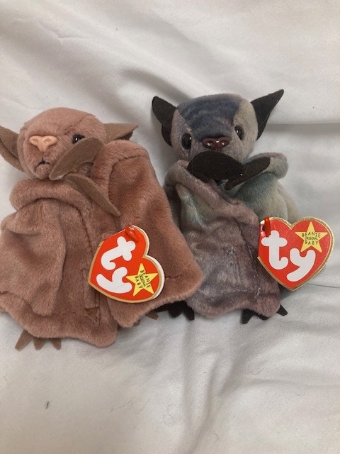 Ty Beanie Baby💜Batty The Bat Set Of 2 Plush New MWMT's Ty Beanie Baby💜Batty The Bat Set Of 2 Plush New MWMT's