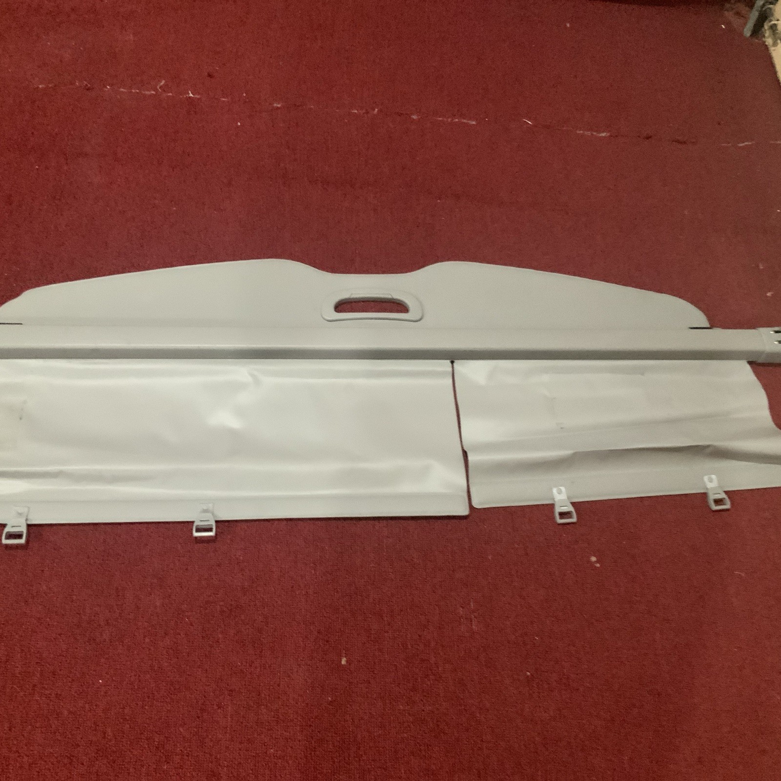 Toyota Highlander OEM Cargo Cover Tan 2008-2012 Used Manual Tailgate Only Toyota Highlander OEM Cargo Cover Tan 2008-2012 Used Manual Tailgate Only