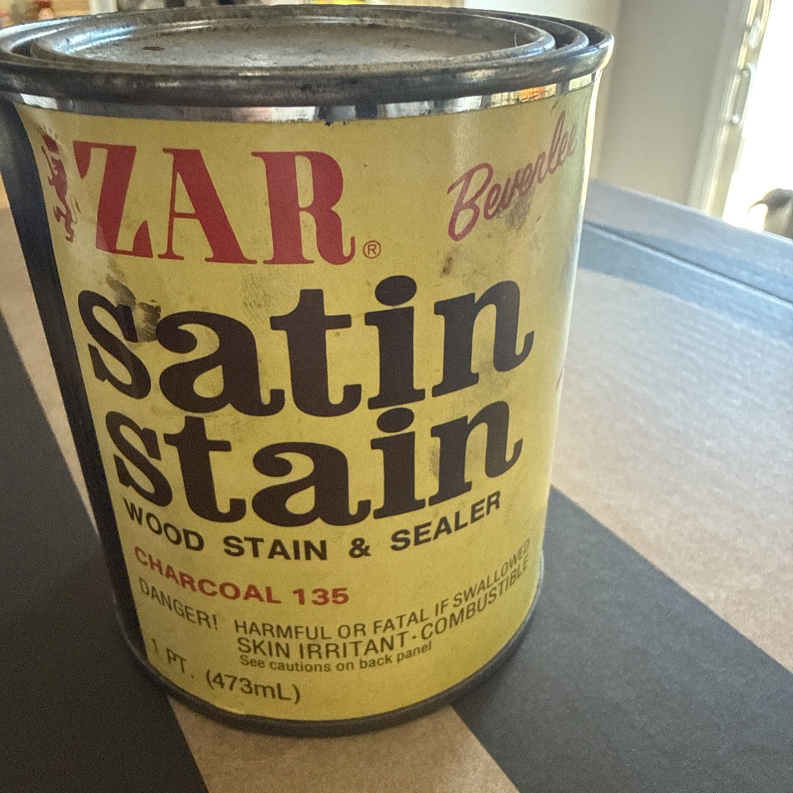 Vintage ZAR Beverlee's Satin Stain Wood Stain & Sealer Charcoal 135 1 Pint FULL Vintage ZAR Beverlee's Satin Stain Wood Stain & Sealer Charcoal 135 1 Pint FULL