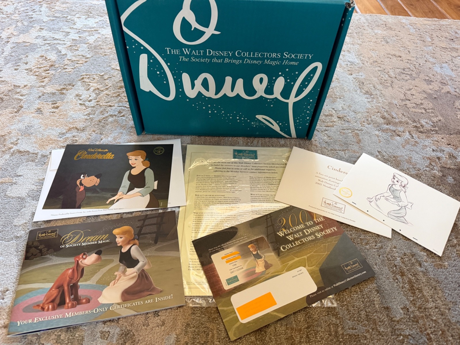 WDCC Walt Disney 2007 Cinderella Wistful Dreamer Collectors Society - Full Set