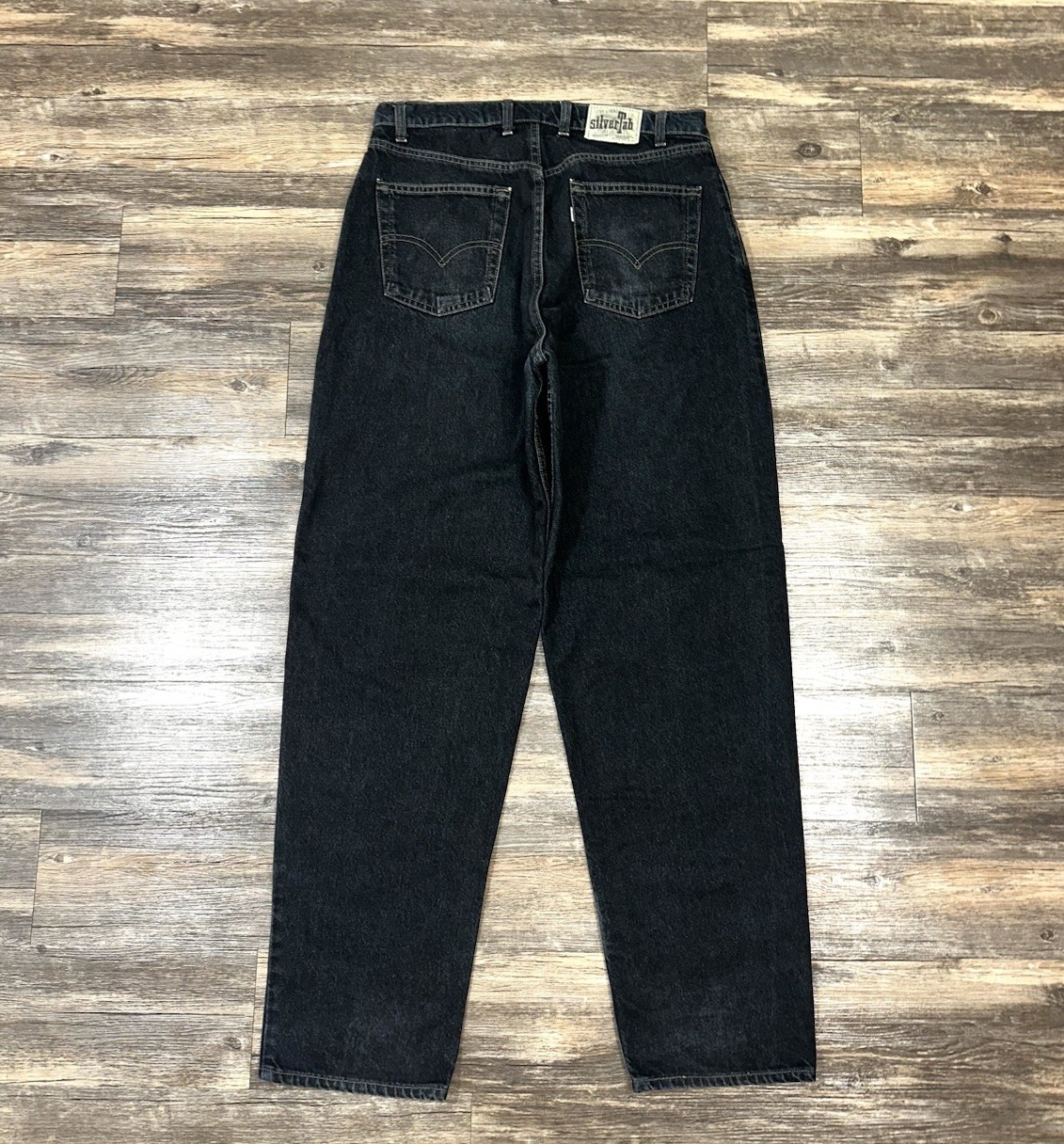 Vintage 90s Levis Silver Tab Baggy Jeans Mens Size 34x34 Black Denim Made in USA