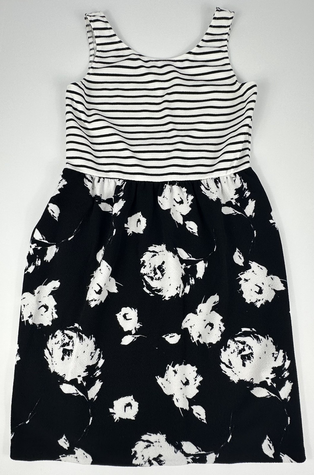 Bloomingdales Aqua Girls White Black Sleeveless Flower Dress Size XL 14-16 NWT