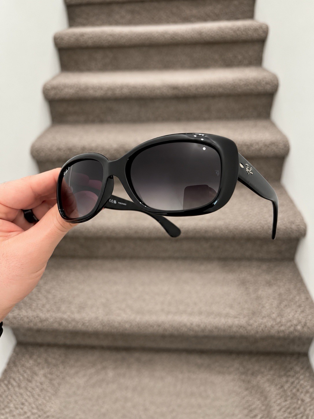 NEW Ray-Ban Jackie Ohh Black Grey Gradient Polarized 58mm Sunglasses RB4101