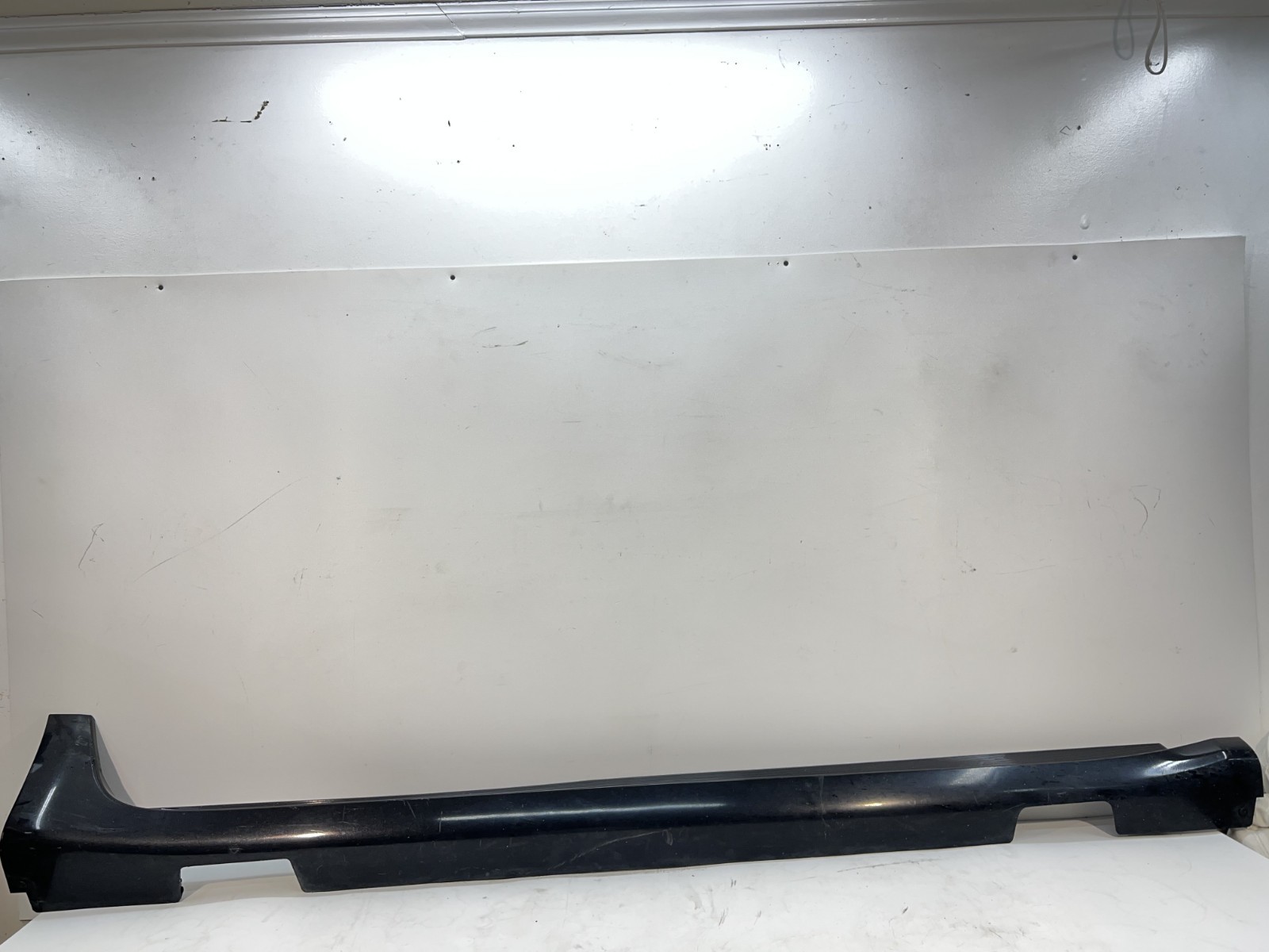 2017-2025 Chrysler Pacifica Right Passenger Rocker Panel Molding OEM 5RP20TRMAD
