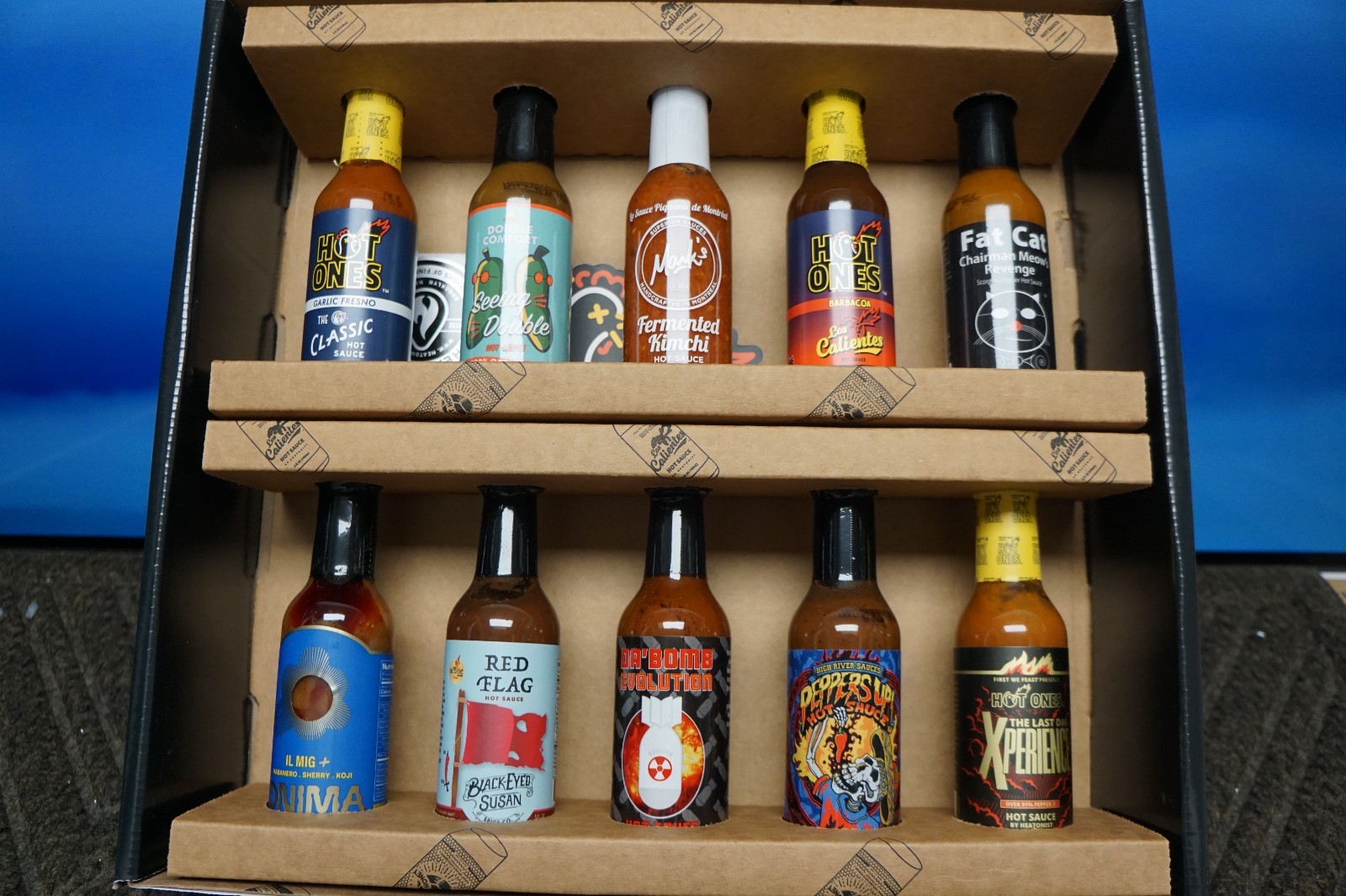 Hot Ones Hot Sauce 10 Pack Season 24 Heatonist First We Feast Variety 5oz Ea NEW Hot Ones Hot Sauce 10 Pack Season 24 Heatonist First We Feast Variety 5oz Ea NEW