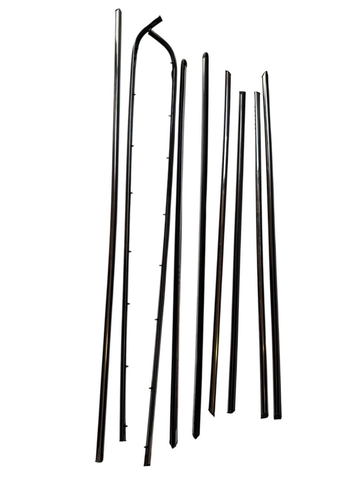 For Mercedes Benz W123 Sedan 4 Doors Mouldings Trim 9 PCS PLASTIC