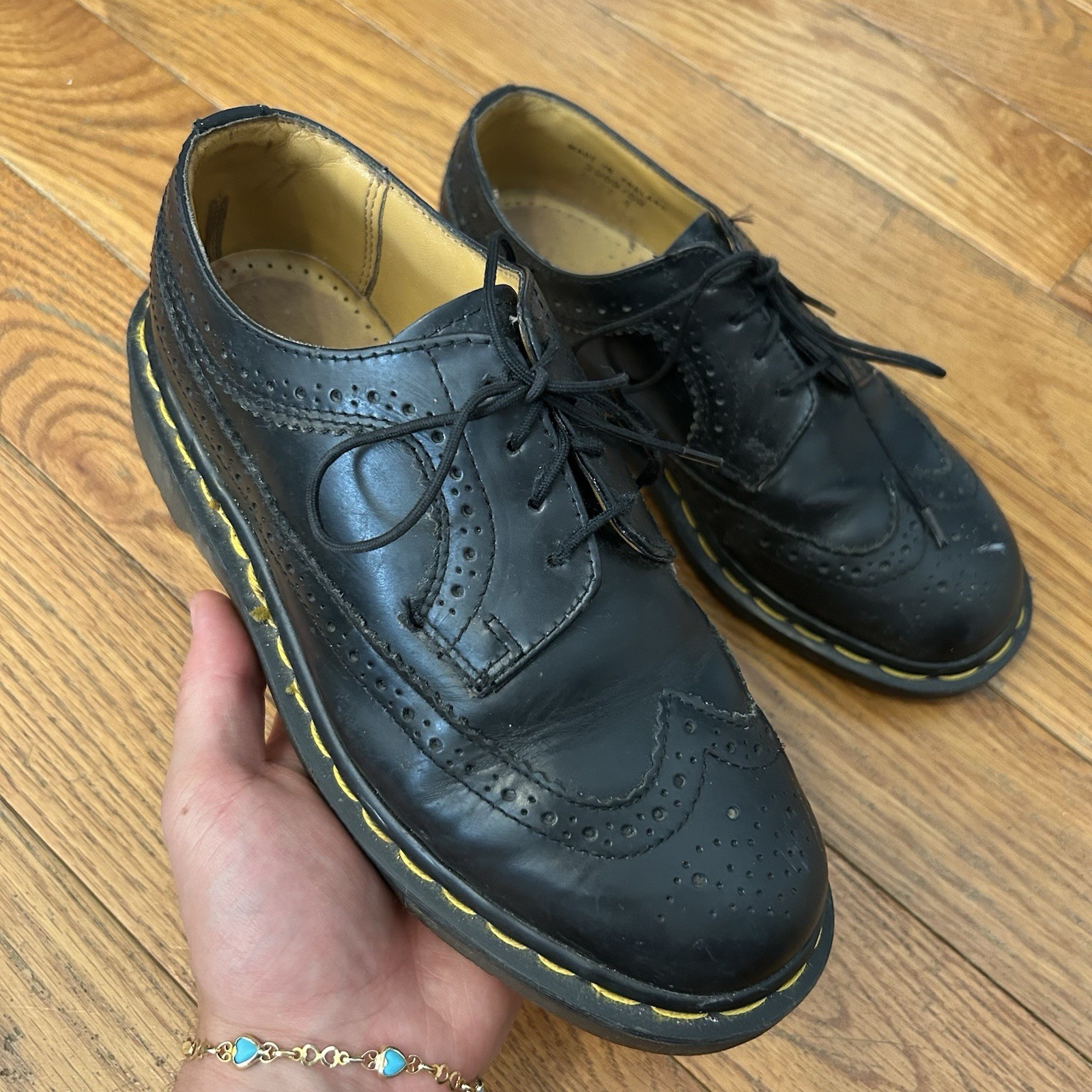 Dr Doc Martens 3989 Brogue Black Leather Oxford Wingtip Shoes Womens Size 6
