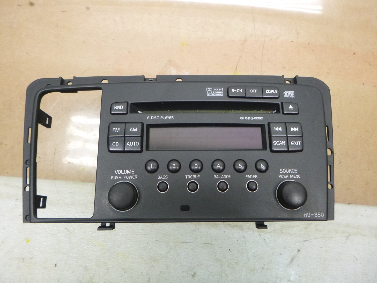 2007 VOLVO XC70 2.5L A/V RADIO 30797205-1 2007 VOLVO XC70 2.5L A/V RADIO 30797205-1
