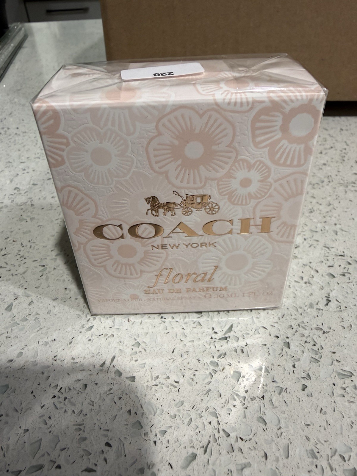AUTHENTIC COACH NEW YOOK PERFUM WOMEN SPRAY 30 mL /1 fl.oz. MADE IN FRANCE AUTHENTIC COACH NEW YOOK PERFUM WOMEN SPRAY 30 mL /1 fl.oz. MADE IN FRANCE