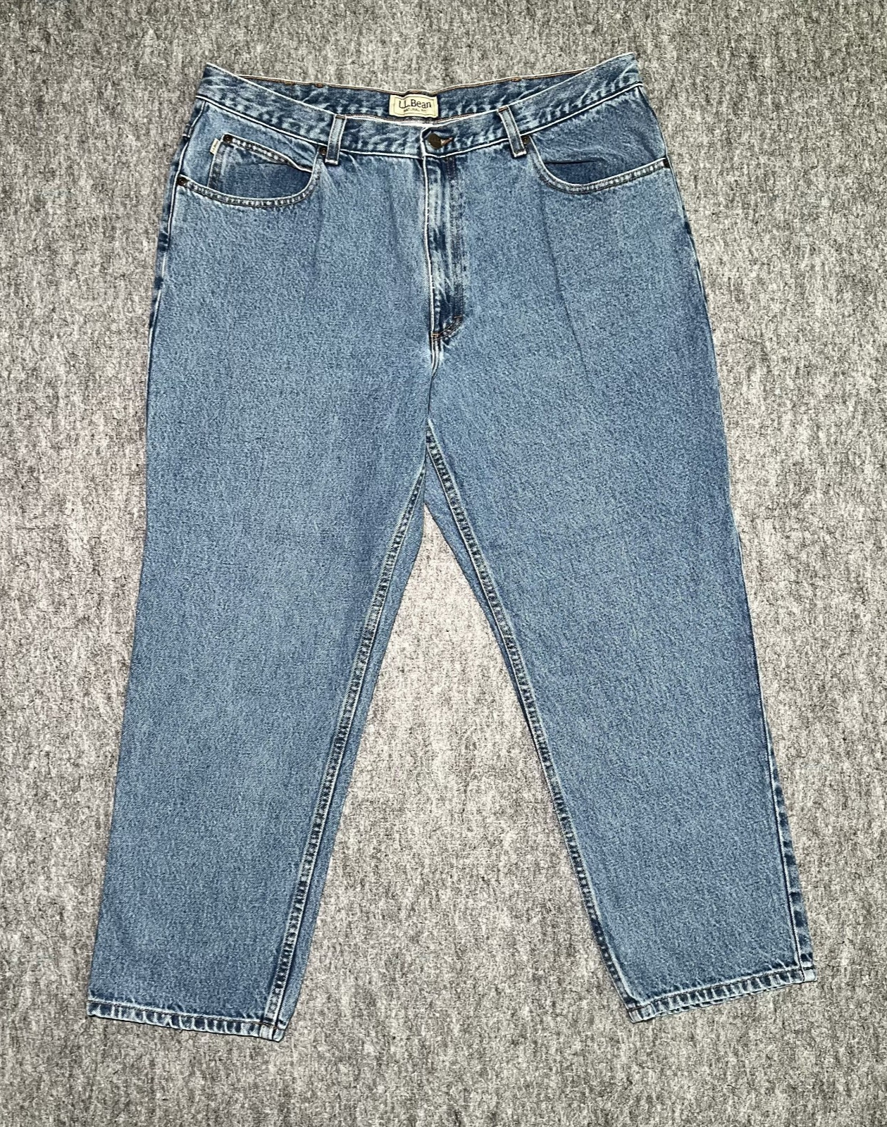 VTG LL Bean Natural Fit Jeans Men Tag 38 X 28 Straight Leg 104731 Fit 36x28