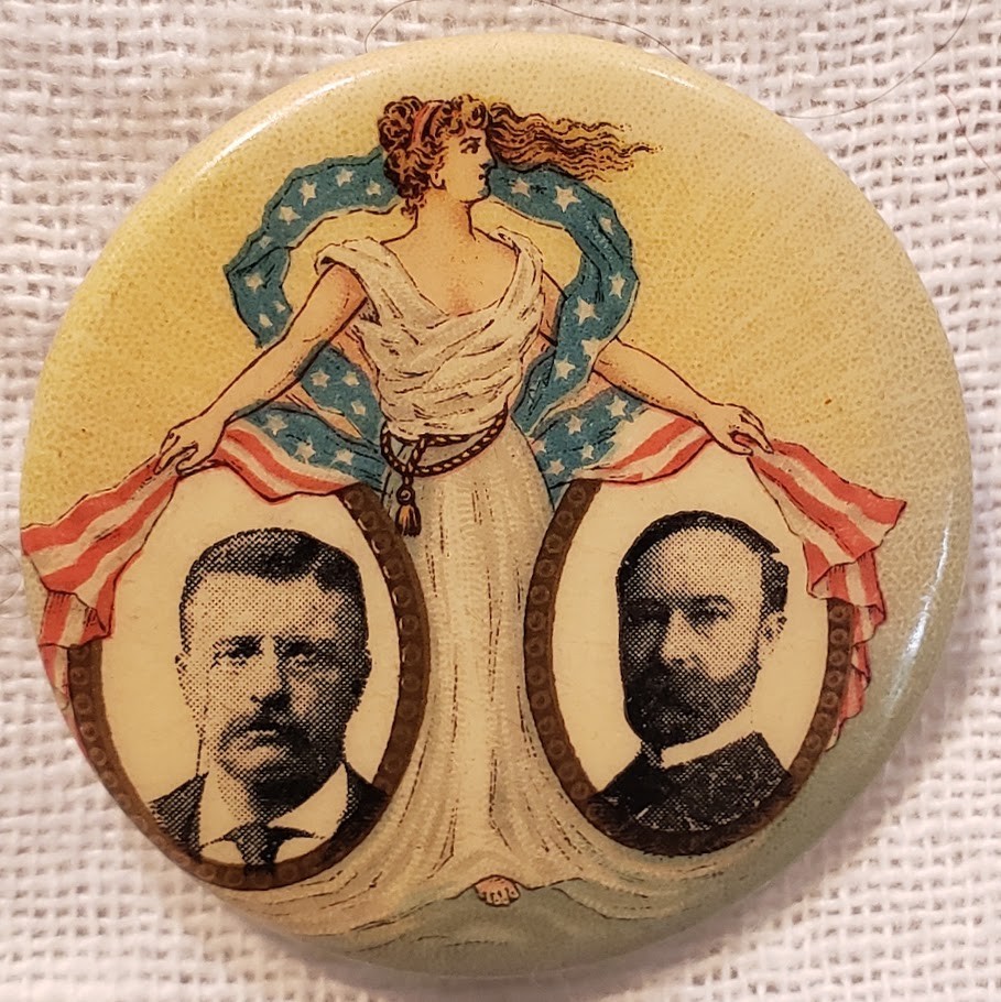 BEAUTIFUL 1904 ROOSEVELT FAIRBANKS JUGATE CELLULOID POLITICAL PIN BACK 1-1/4\