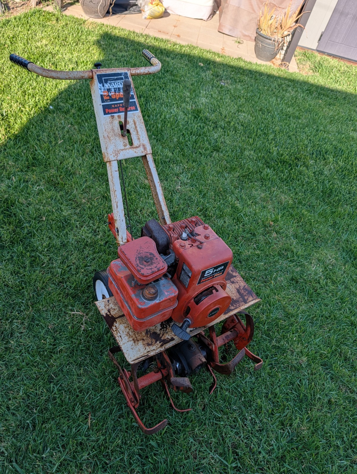 1960\'s briggs and Stratton, Montgomery ward powr Kraft tiller