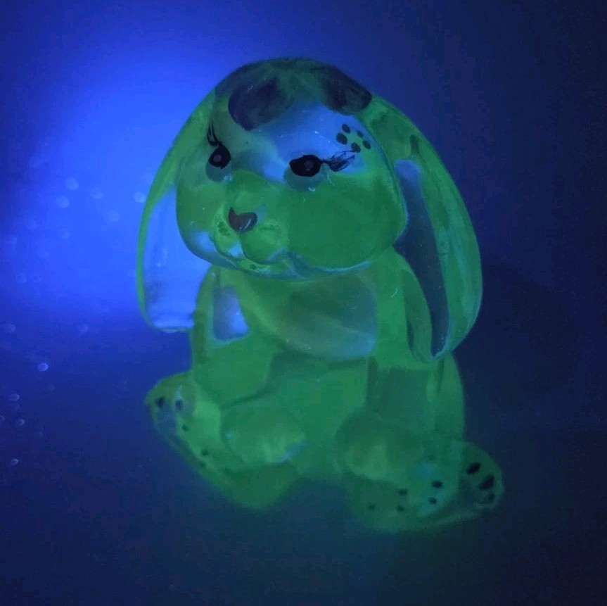 Fenton Green Lop Eared Bunny Figurine Hand Painted & Signed C Smith UV Glow 
