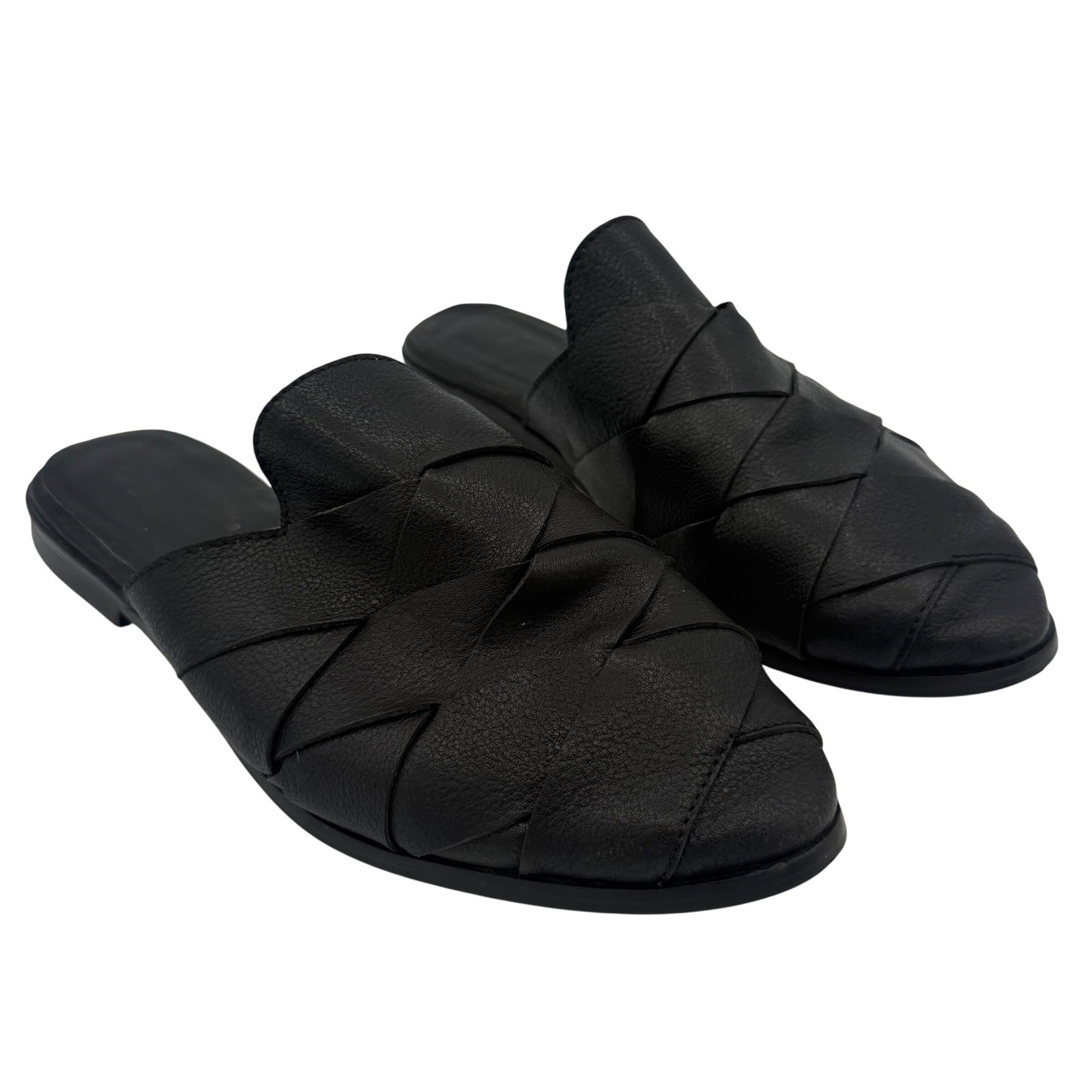 Seychelles Leather Woven Mules Womens 7 Black Pointed Toe Flat Slides Slip On