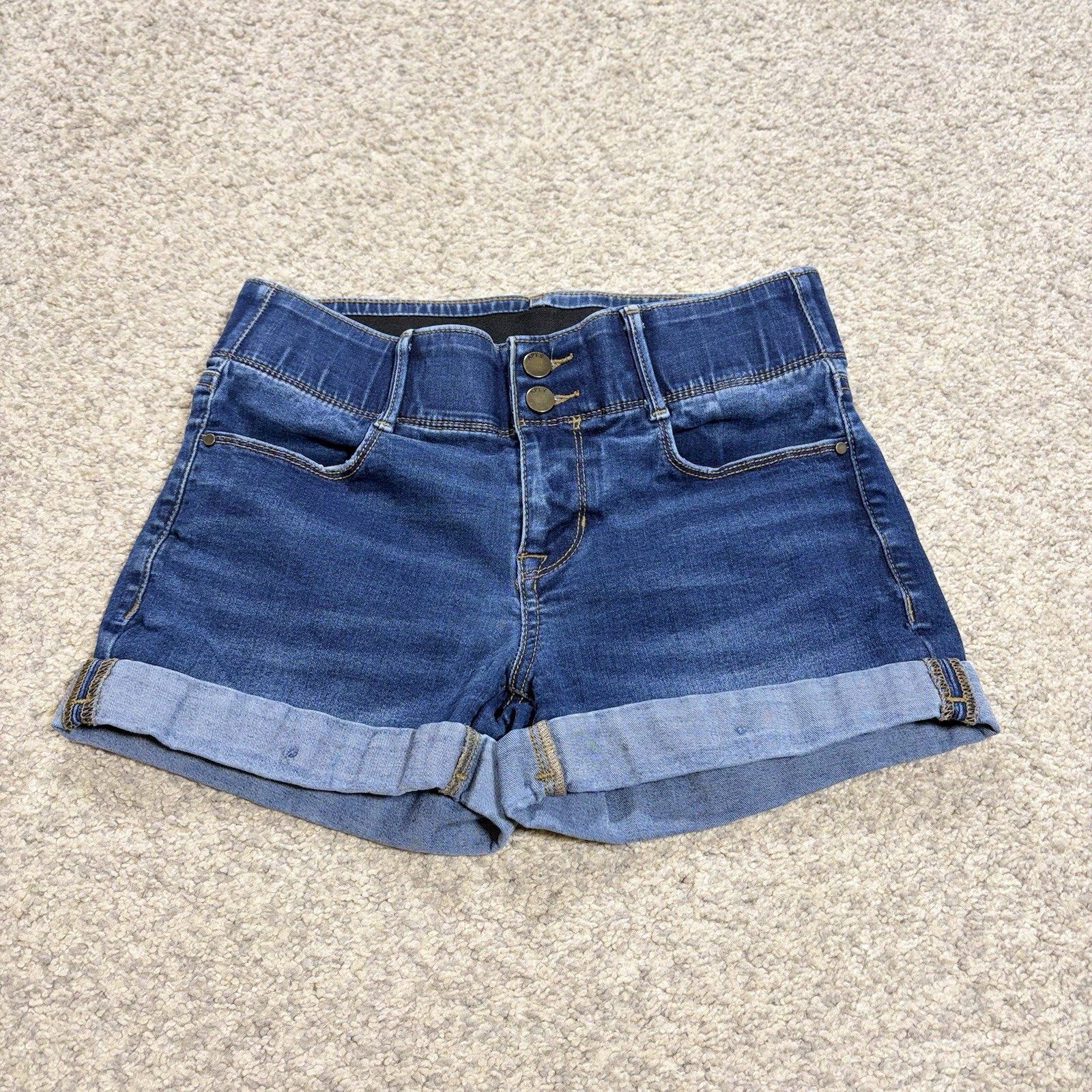APT. 9 Women\'s Jean Shorts size 6 Pre-owned
