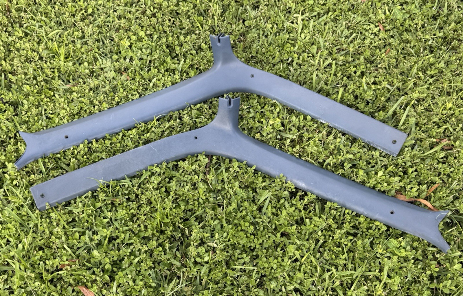 1987-91 Ford F150 250 350 Bronco A Pillar Interior Trim Panel Blue OEM Fomoco 1987-91 Ford F150 250 350 Bronco A Pillar Interior Trim Panel Blue OEM Fomoco