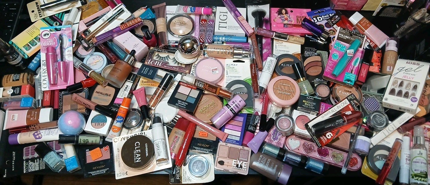 100 Piece Mixed Makeup Lot: Revlon Almay Covergirl ELF NYX Loreal READ