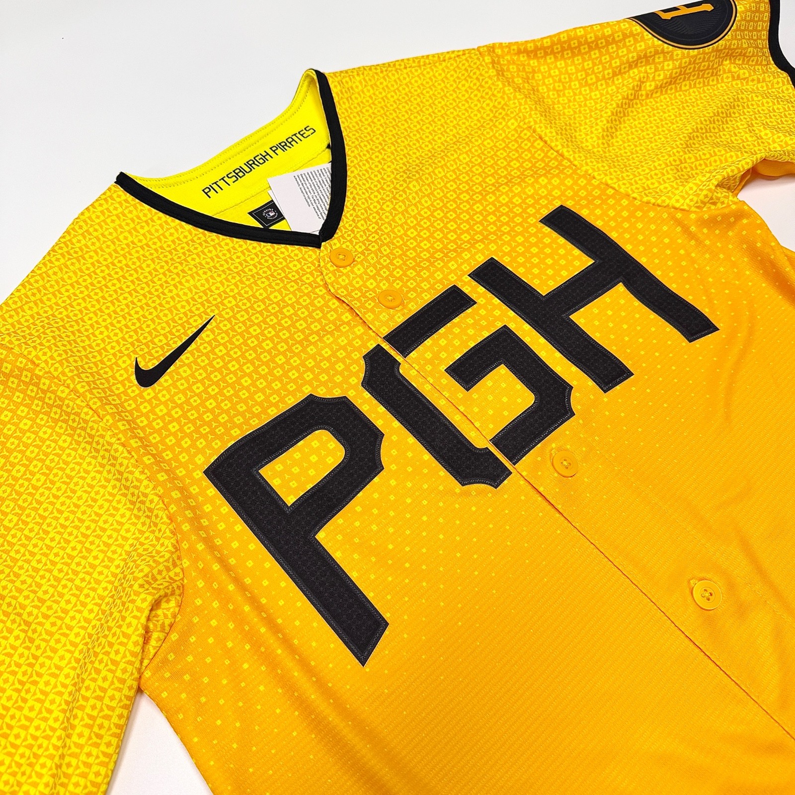 $140 NWT Authentic NIKE Pittsburgh Pirates City MLB Baseball Gold Jersey LARGE $140 NWT Authentic NIKE Pittsburgh Pirates City MLB Baseball Gold Jersey LARGE