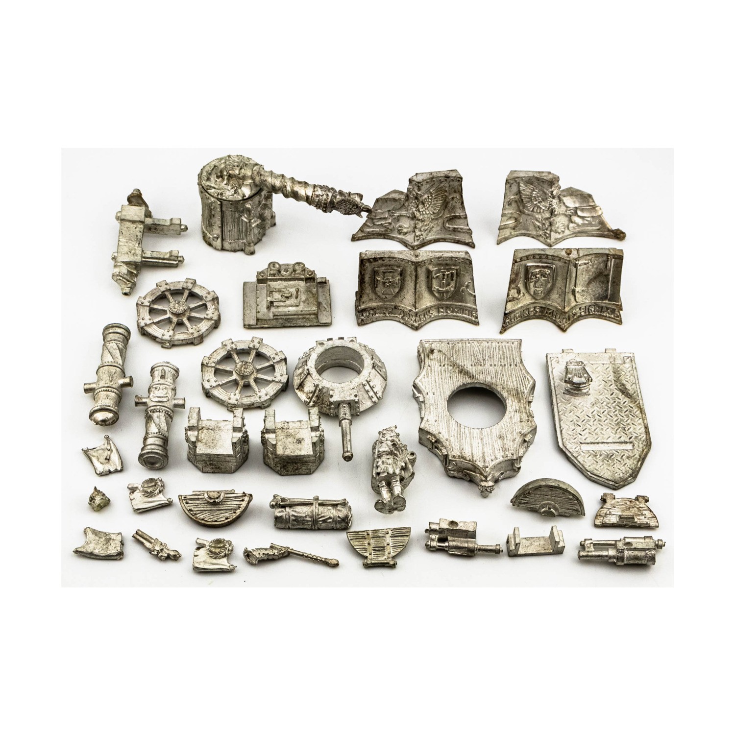 GW WHF Empire Metal Steam Tank #12 NM