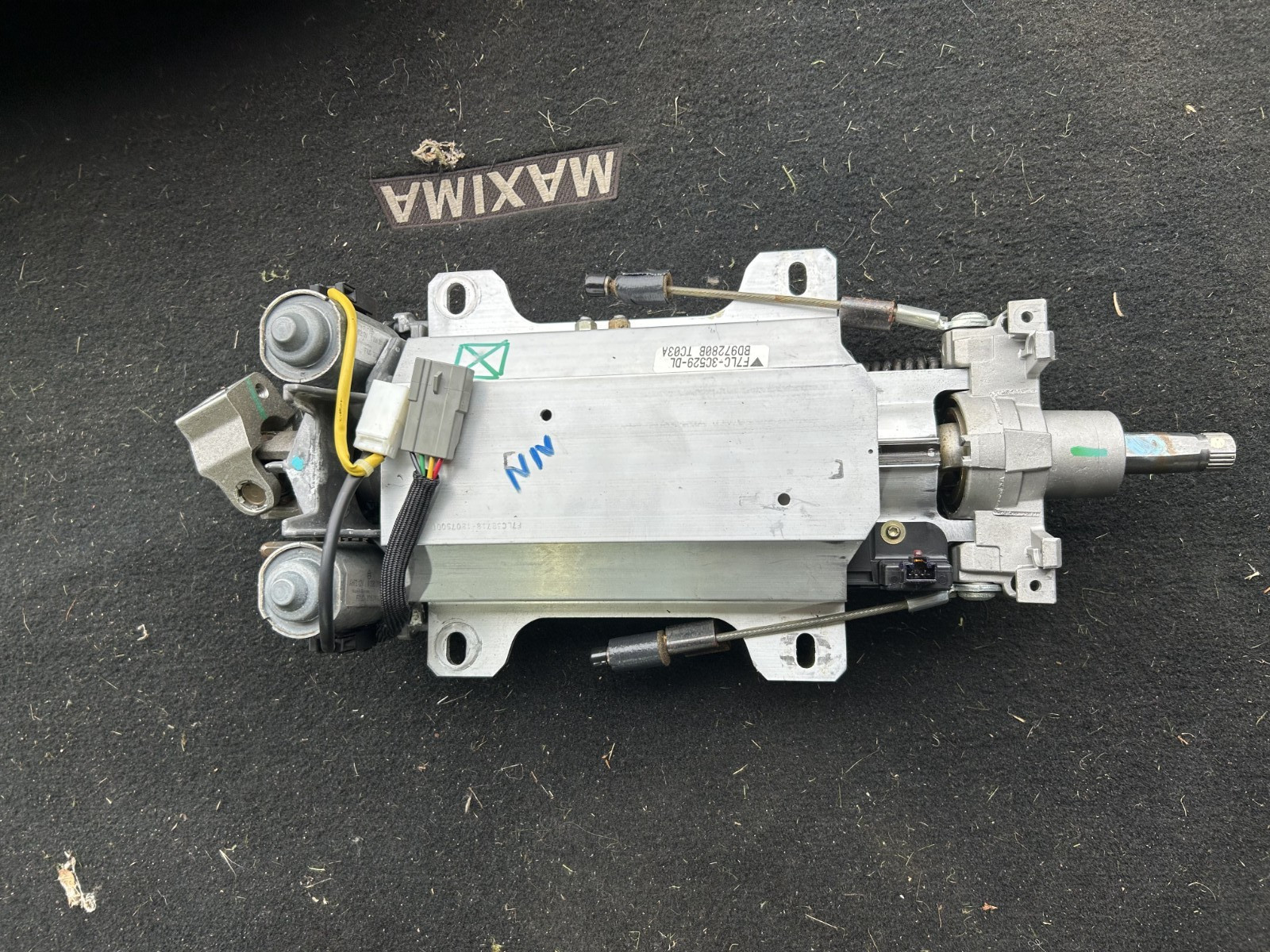 1997 1998 LINCOLN MARK VIII STEERING COLUMN Fully motorized & working 1997 1998 LINCOLN MARK VIII STEERING COLUMN Fully motorized & working