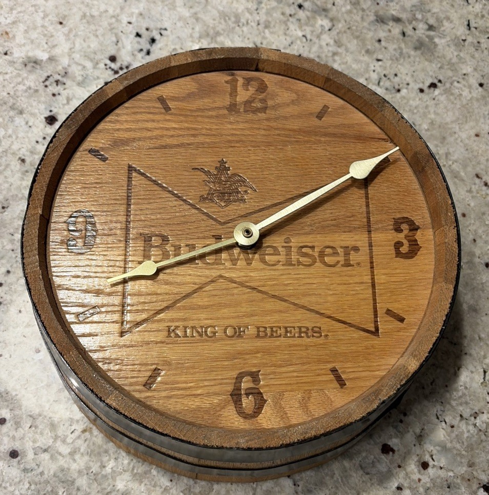 VTG Budweiser Wood Barrel Clock - King Of Beers 10”Diameter Tested NOT working
