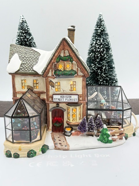 Santa\'s Workbench Porcelain Addison Street Florist Christmas Village House 2004