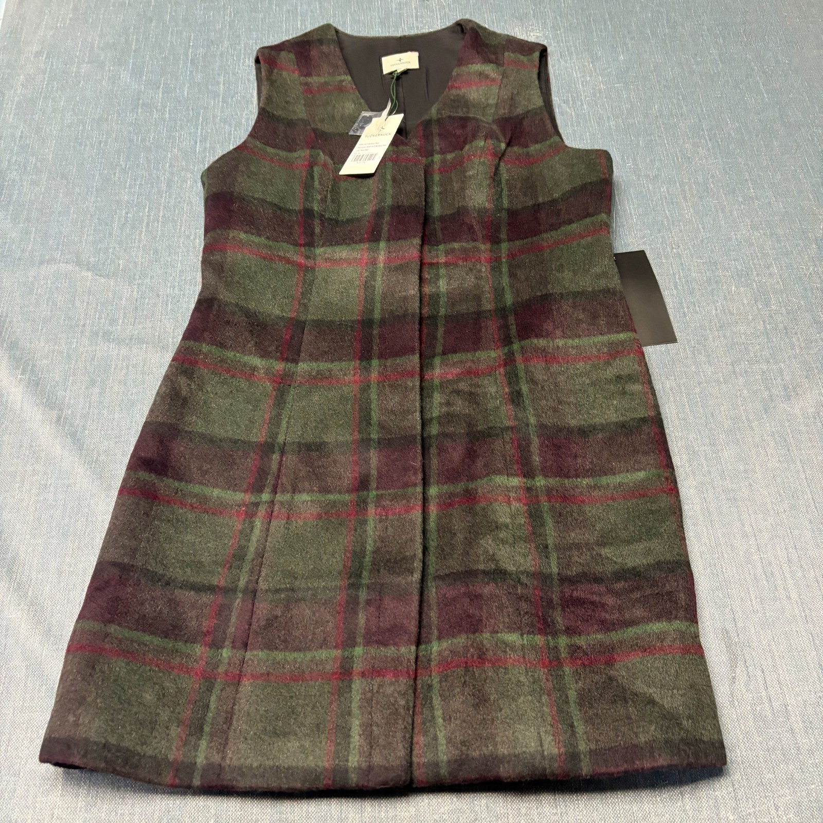 Tuckernuck Women\'s Shift Dress Size 14 Green Purple Plaid Sleeveless V-Neck NWT 