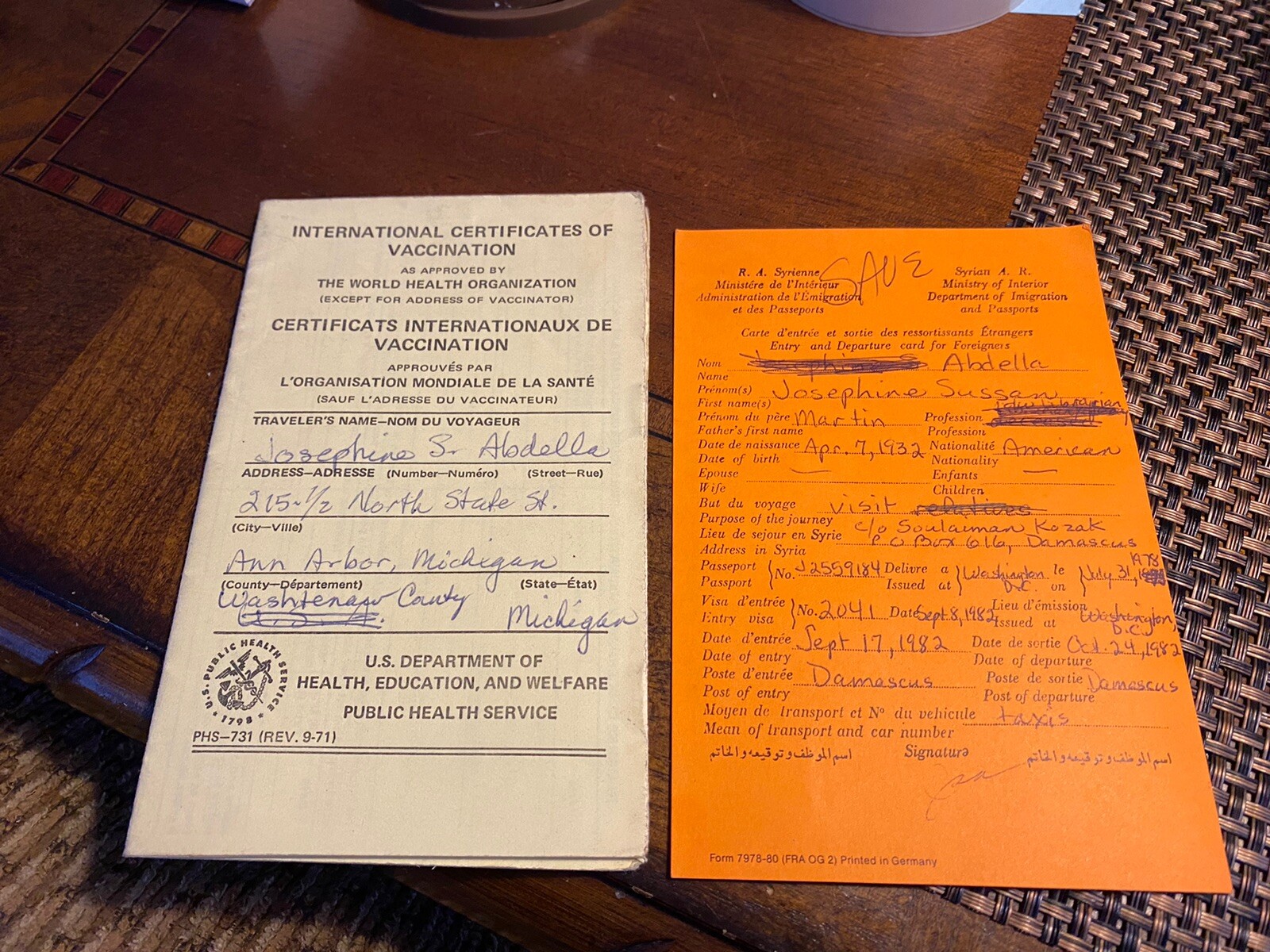 Vtg. 1978-81 International Certificates Of Vaccination Ann Arbor, Mi/Damascus Vtg. 1978-81 International Certificates Of Vaccination Ann Arbor, Mi/Damascus