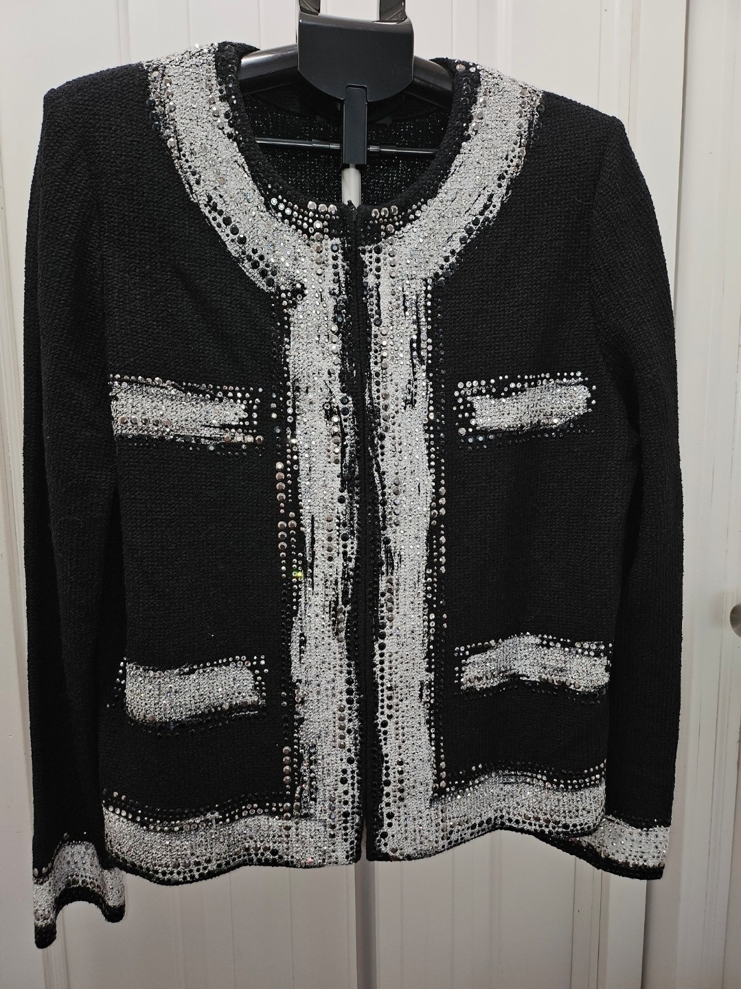 BEAUTIFUL St John knit jacket black white rhinestones embellished suit blazer 16 BEAUTIFUL St John knit jacket black white rhinestones embellished suit blazer 16