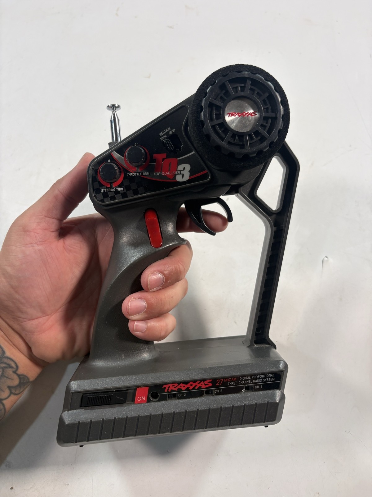 Vintage Traxxas TQ3 27MHz AM Gray Pistol Grip RC Transmitter Radio Taiwan