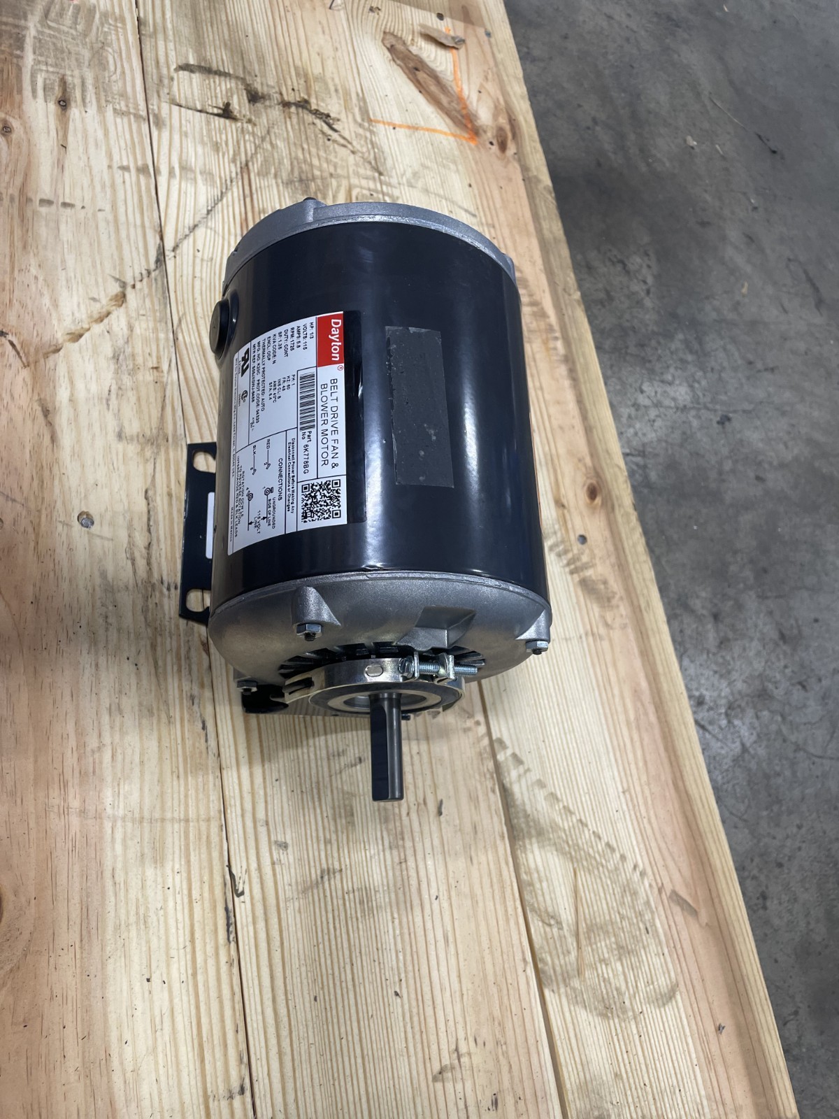 Dayton 6K778BG Belt Drive Fan & Blower Motor