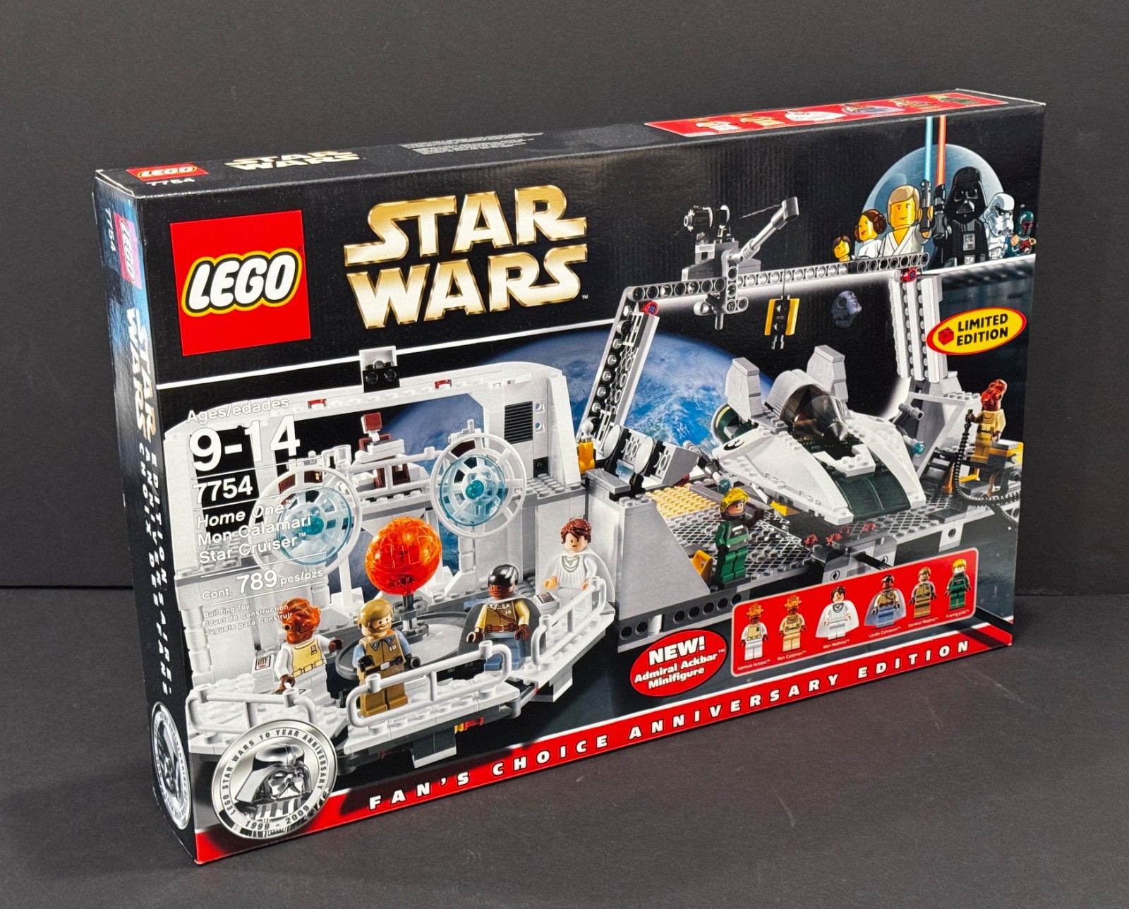 LEGO Star Wars: Home One Mon Calamari (7754) - New - Sealed in box