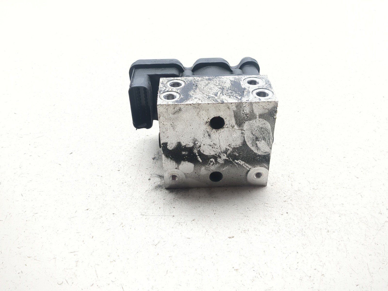 10-13 Harley-Davidson Road Glide FLTRX ABS Pump Control Module 40601-08A