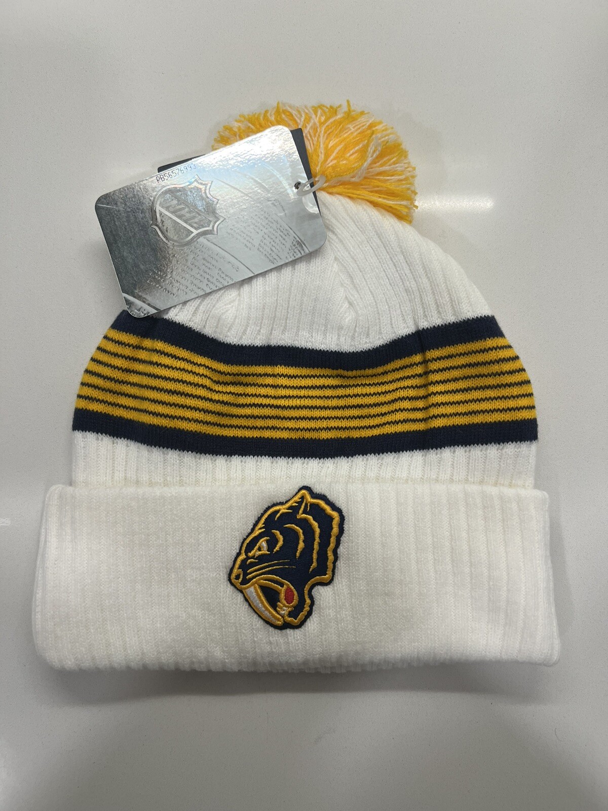 Fanatics Nashville Predators 2020 NHL Winter Classic Beanie White Knit Hat Pom
