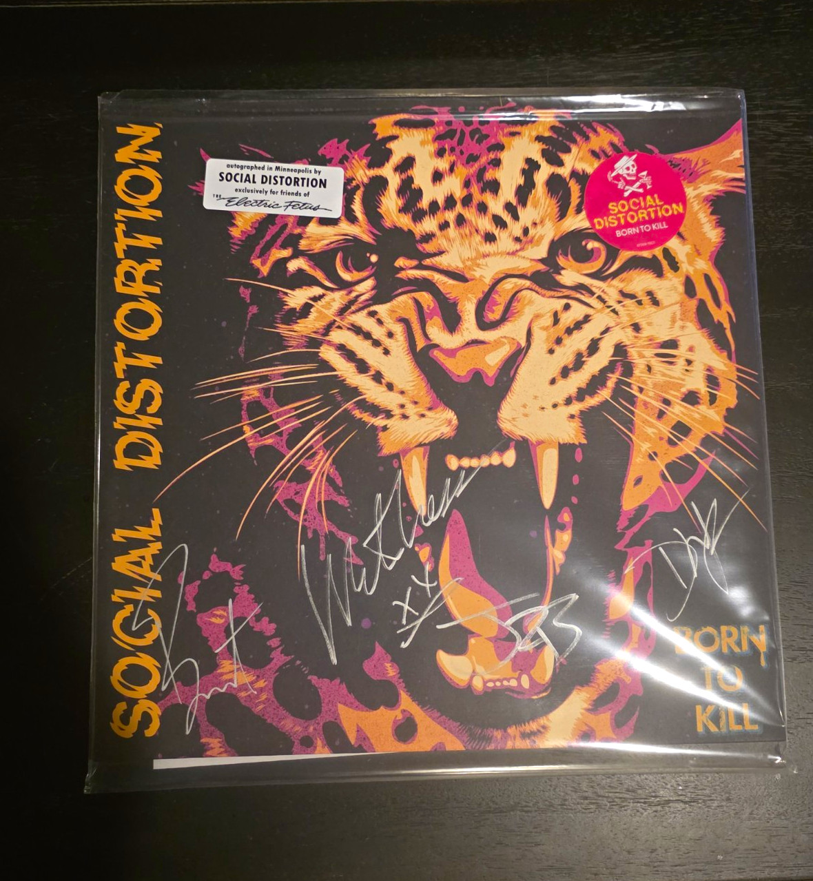 Social Distortion SIGNED Cover Autograph Born To Kill Vinyl Record LP New Social Distortion SIGNED Cover Autograph Born To Kill Vinyl Record LP New